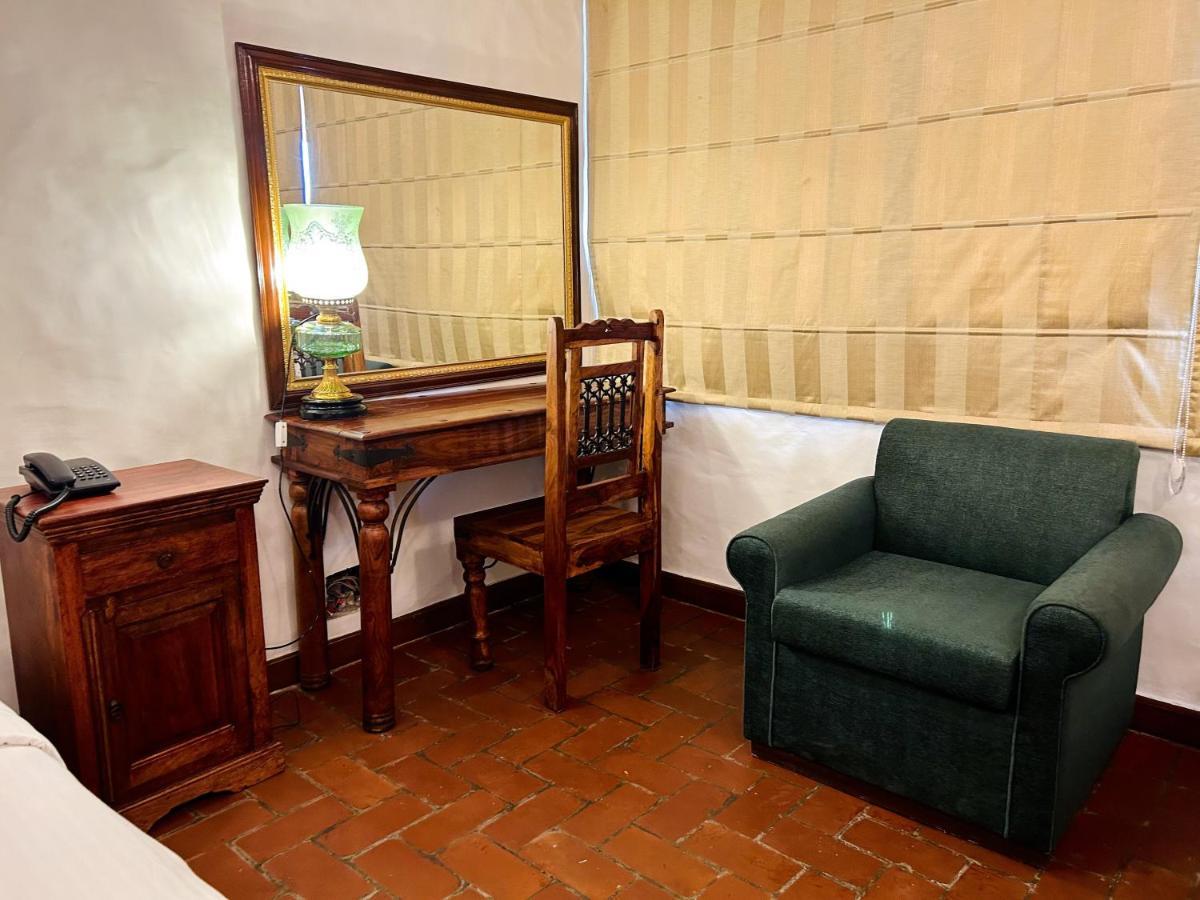 The Kaptain'S Retreat Chandigarh Ngoại thất bức ảnh
