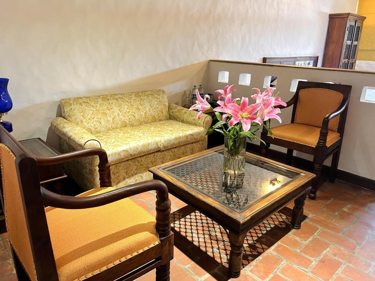 The Kaptain'S Retreat Chandigarh Ngoại thất bức ảnh