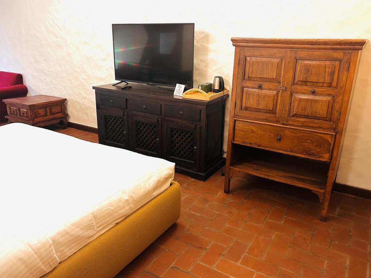 The Kaptain'S Retreat Chandigarh Ngoại thất bức ảnh