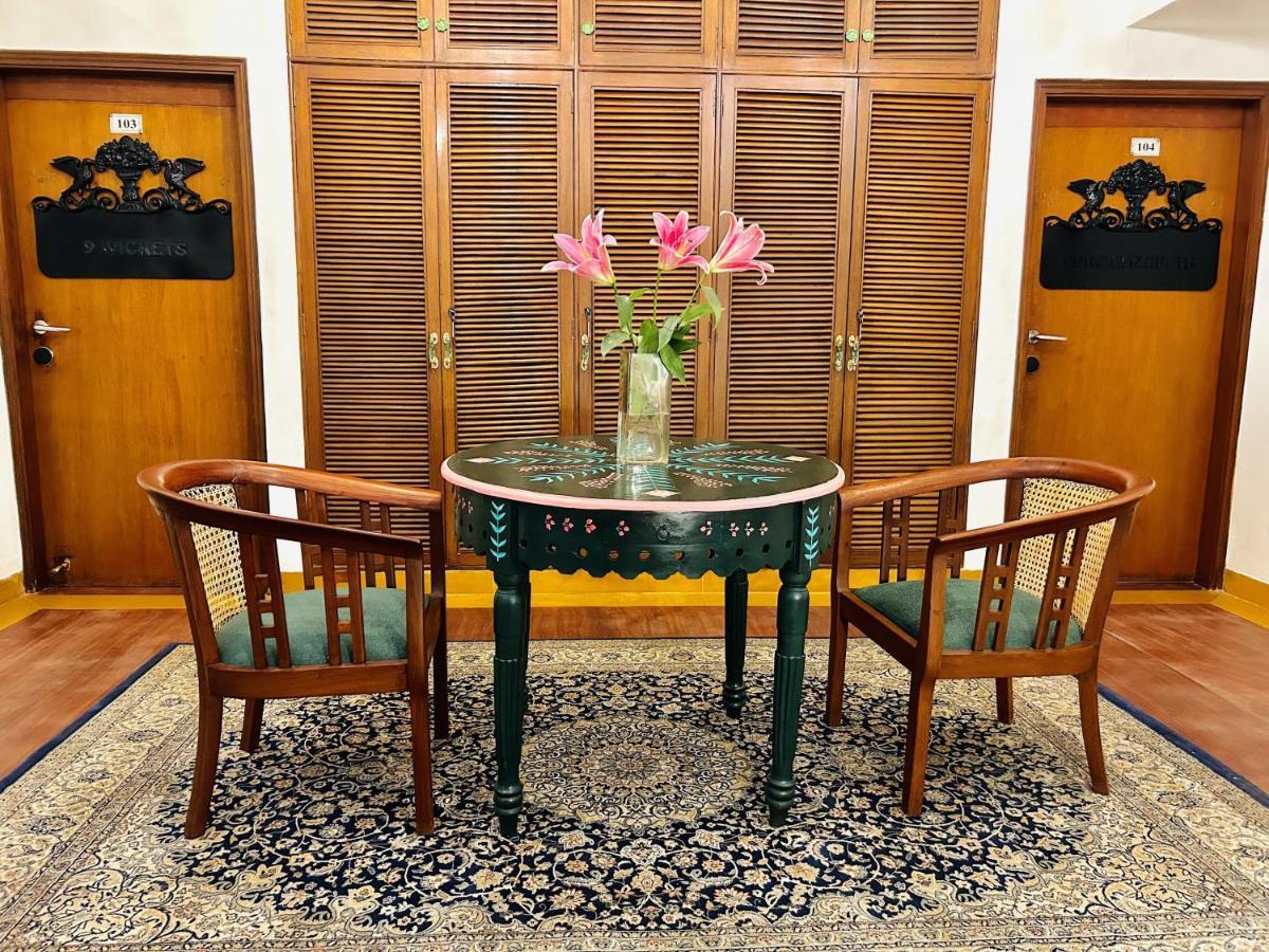 The Kaptain'S Retreat Chandigarh Ngoại thất bức ảnh